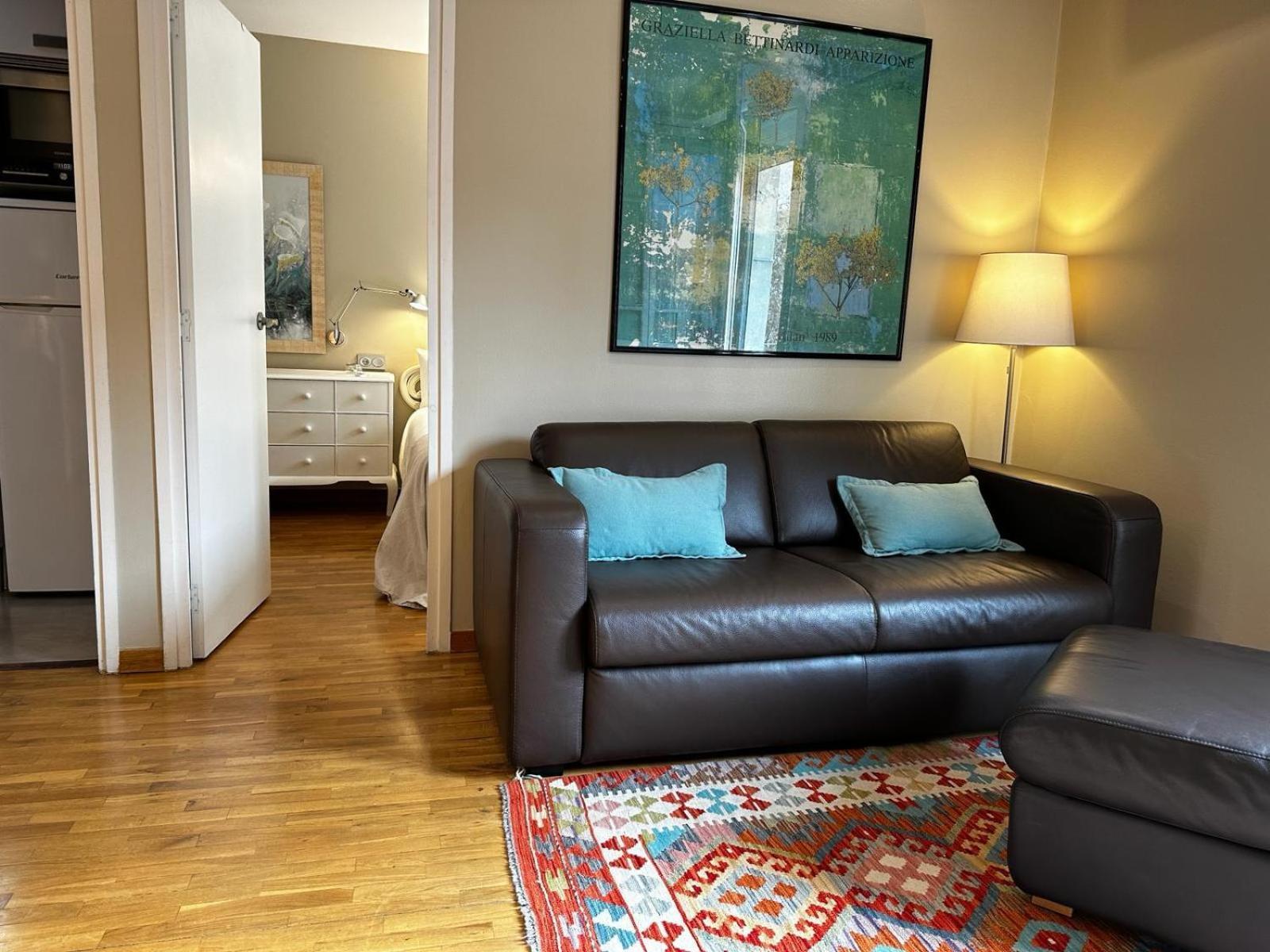Petit Rossello Appartement Barcelona Buitenkant foto